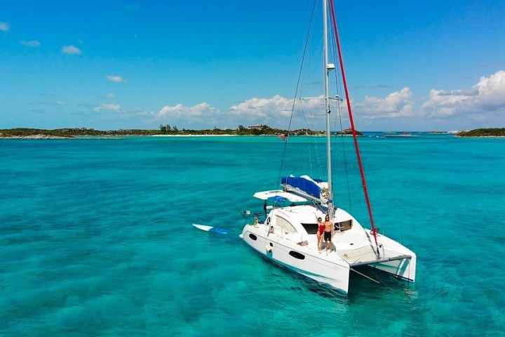 a small boat in a body of water